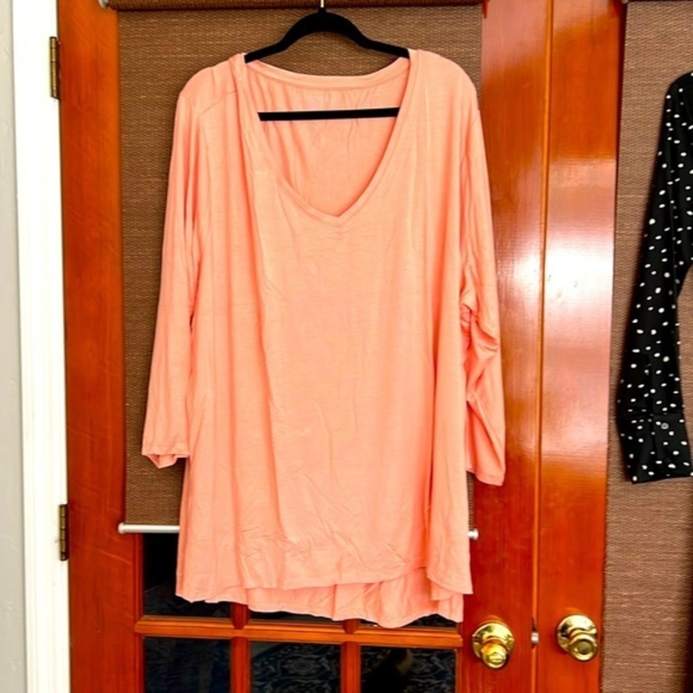 Women’s Amazon essentials 5X top new peach